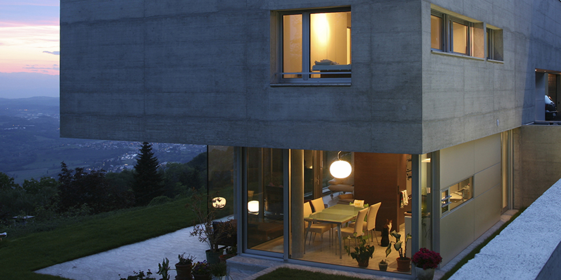 Design orientiere Produkte bei Mahdi Naghneh Esfahani in Langenselbold